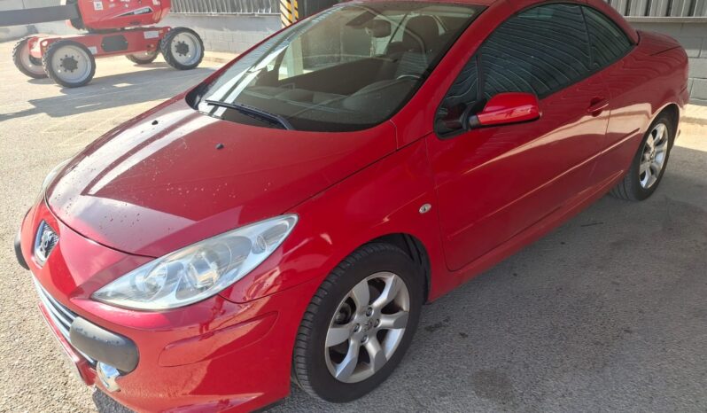 Peugeot 307 cc. Coches de segunda mano Úbeda