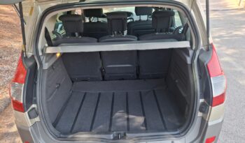 Renault Scenic 1.5 dCi 105 CV lleno