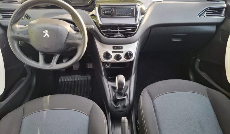 Peugeot 208 1.2 PureTech 75 cv lleno