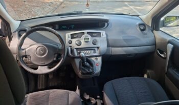 Renault Scenic 1.5 dCi 105 CV lleno