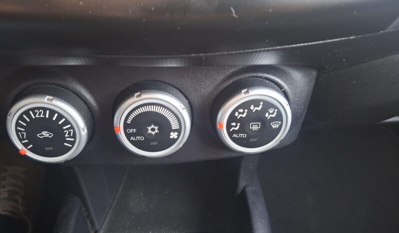 Citroen C-Crosser 2.2 HDi 160 Exclusive lleno
