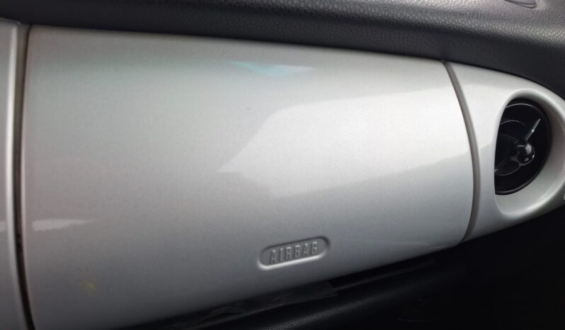 Mini Cooper 1.6 i 120 CV lleno