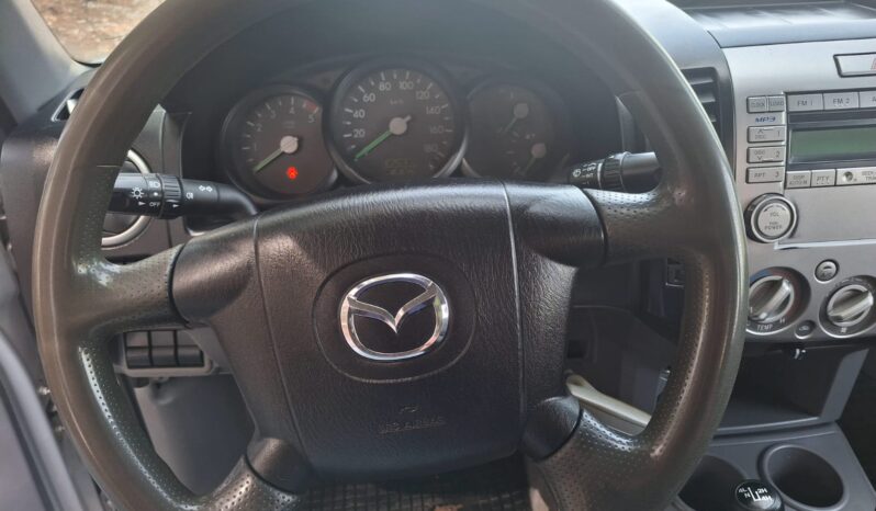 Mazda BT-50 Pick-Up Doble Cab. 2.5 TD 143 CV lleno