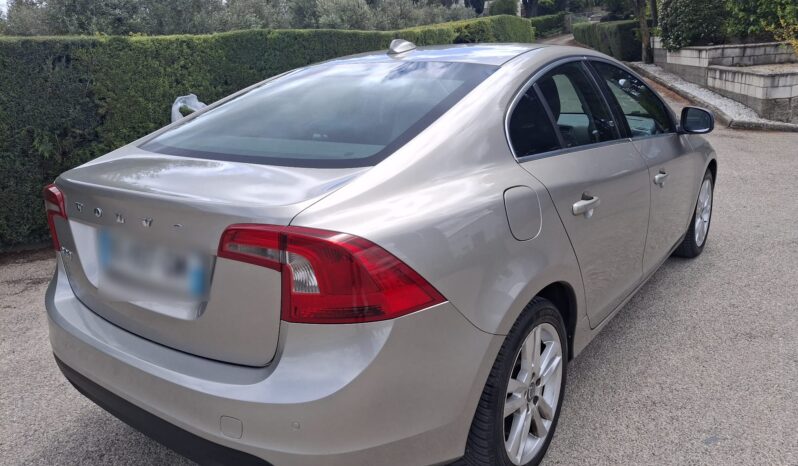 Volvo S60 2.0 D3 163 CV lleno