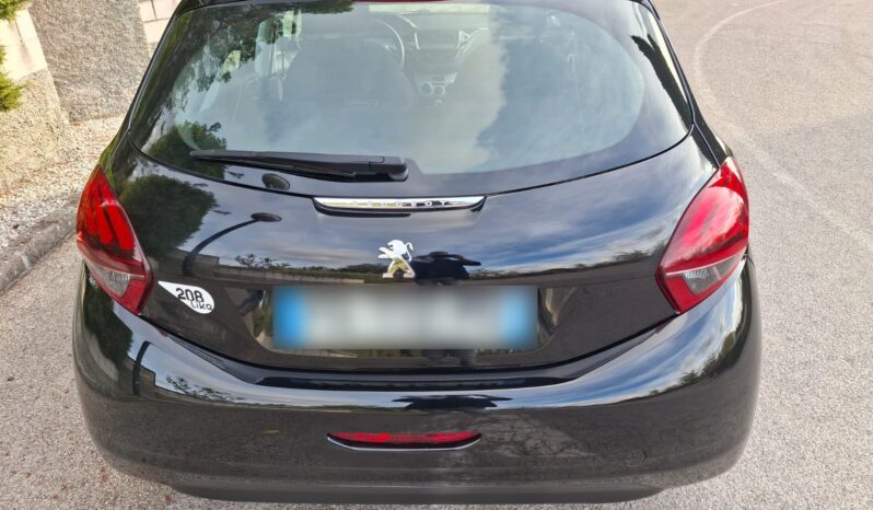 Peugeot 208 1.2 PureTech 75 cv lleno