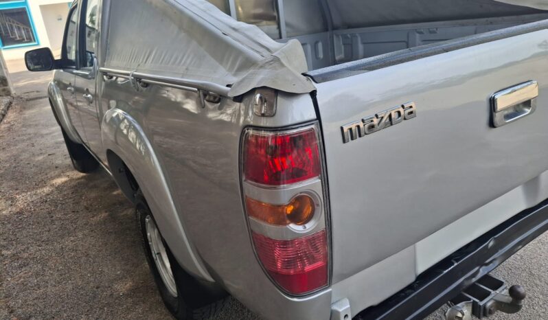 Mazda BT-50 Pick-Up Doble Cab. 2.5 TD 143 CV lleno