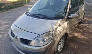 Renault Scenic 1.5 dCi 105 CV lleno