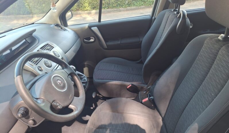 Renault Scenic 1.5 dCi 105 CV lleno