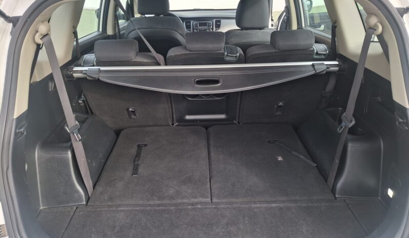 KIA Carens 1.7 CRDi 16v VGT 115 CV lleno
