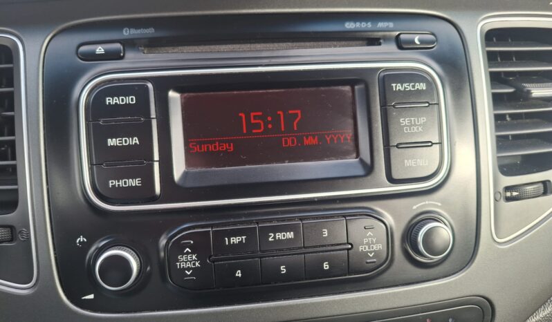 KIA Carens 1.7 CRDi 16v VGT 115 CV lleno