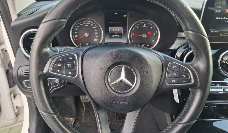 Mercedes-Benz Clase C 1.6 120CV lleno