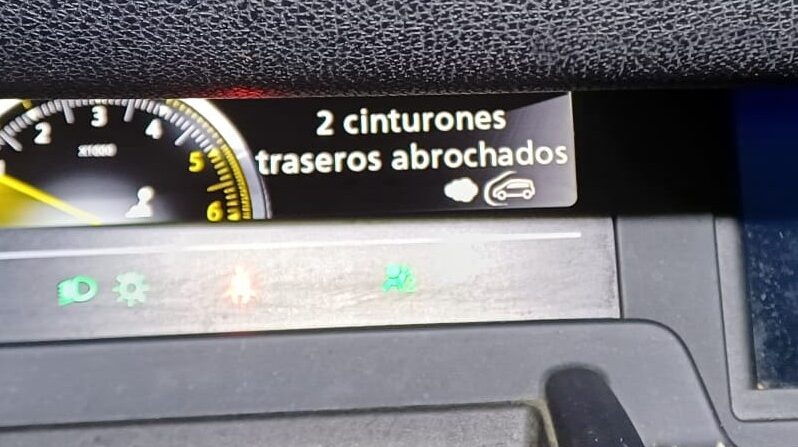 Renault Scenic 1.5 DCI 110CV 7P lleno