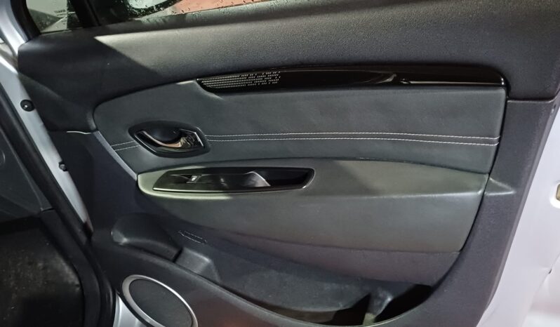 Renault Scenic 1.5 DCI 110CV 7P lleno