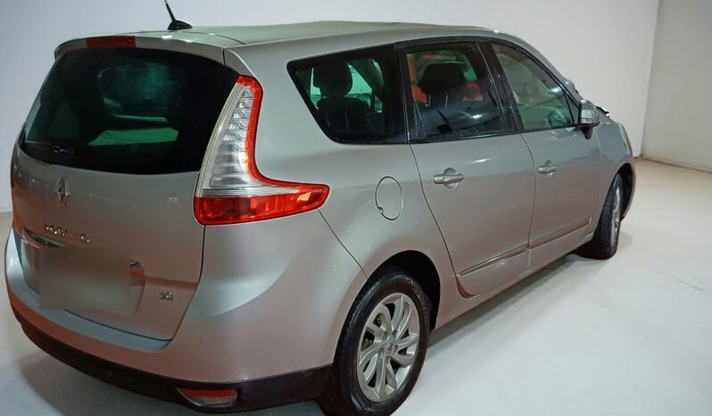Renault Scenic 1.5 DCI 110CV 7P lleno