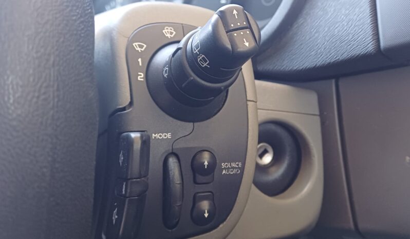 Renault Kangoo 1.5 dCi 85 CV lleno