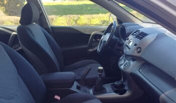 Toyota RAV4 2.2 D-4D 136 CV lleno