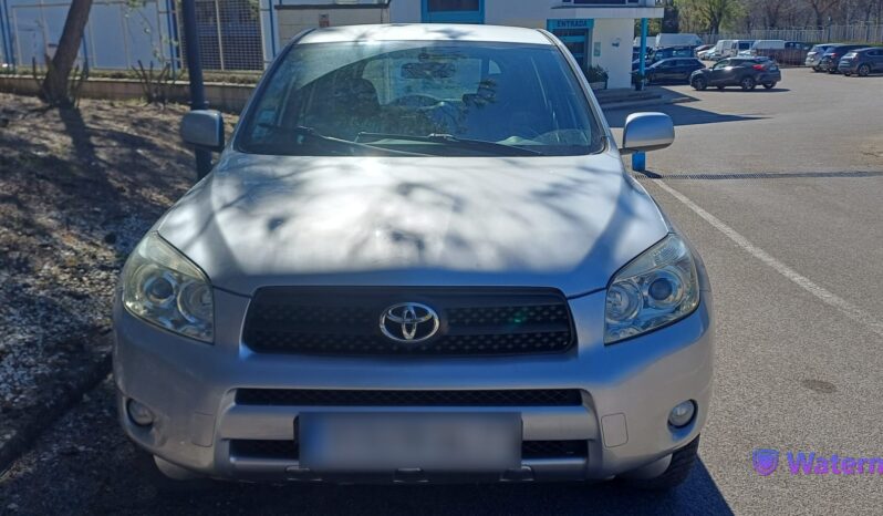 Toyota RAV4 2.2 D-4D 136 CV lleno