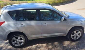 Toyota RAV4 2.2 D-4D 136 CV lleno