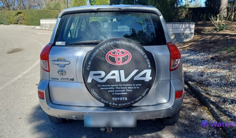 Toyota RAV4 2.2 D-4D 136 CV lleno