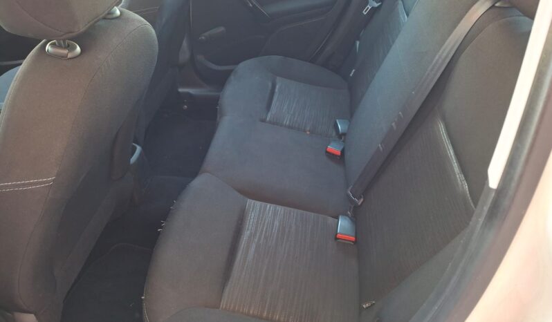 Peugeot 208 1.6 BlueHDi 100 CV lleno