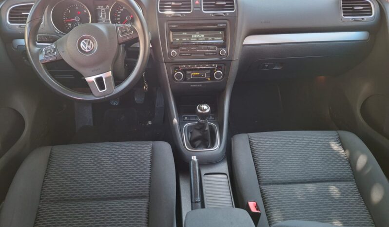 Volkswagen Golf 1.6 TDI 105 CV lleno