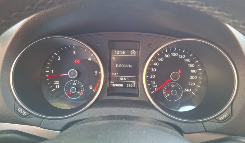 Volkswagen Golf 1.6 TDI 105 CV lleno