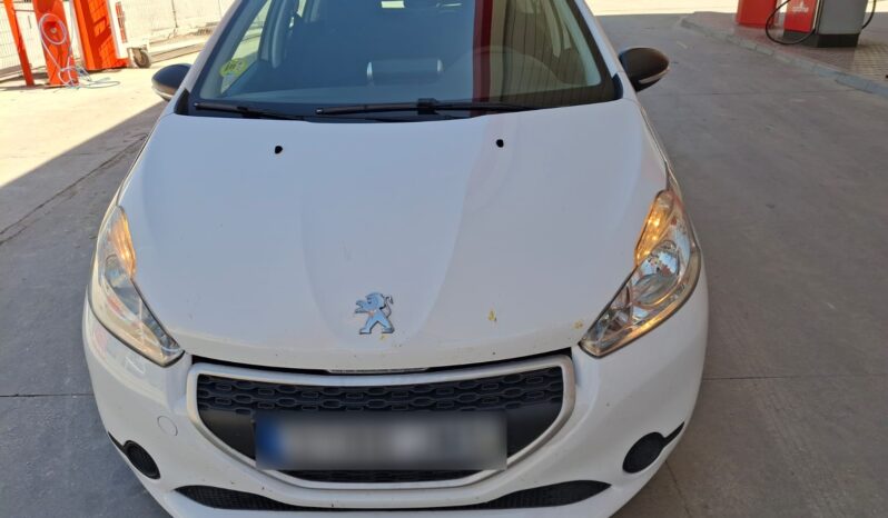 Peugeot 208 1.6 BlueHDi 100 CV lleno