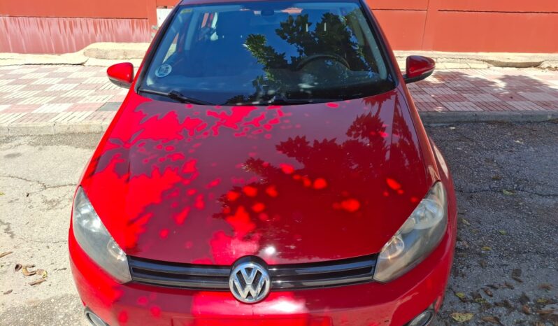 Volkswagen Golf 1.6 TDI 105 CV lleno