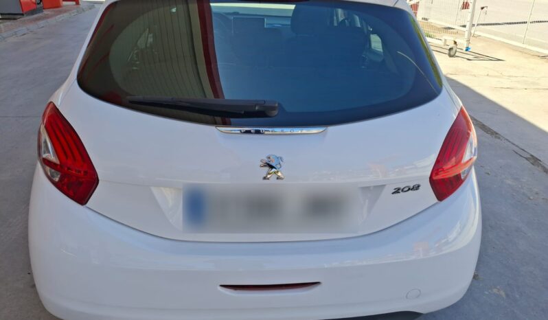 Peugeot 208 1.6 BlueHDi 100 CV lleno