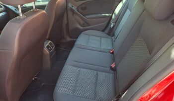 Volkswagen Golf 1.6 TDI 105 CV lleno