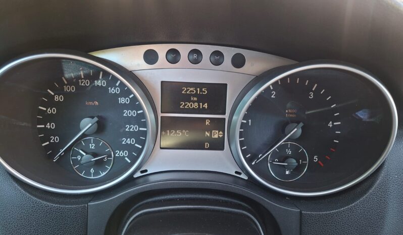 Mercedes-Benz Clase M ML 320 CDI 224CV lleno