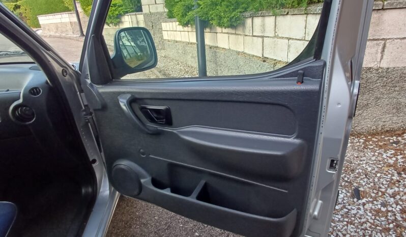 Peugeot Partner Origin Combi 1.6 HDi 75 CV lleno