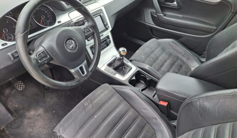 Volkswagen Passat 2.0 TDI 140 CV lleno